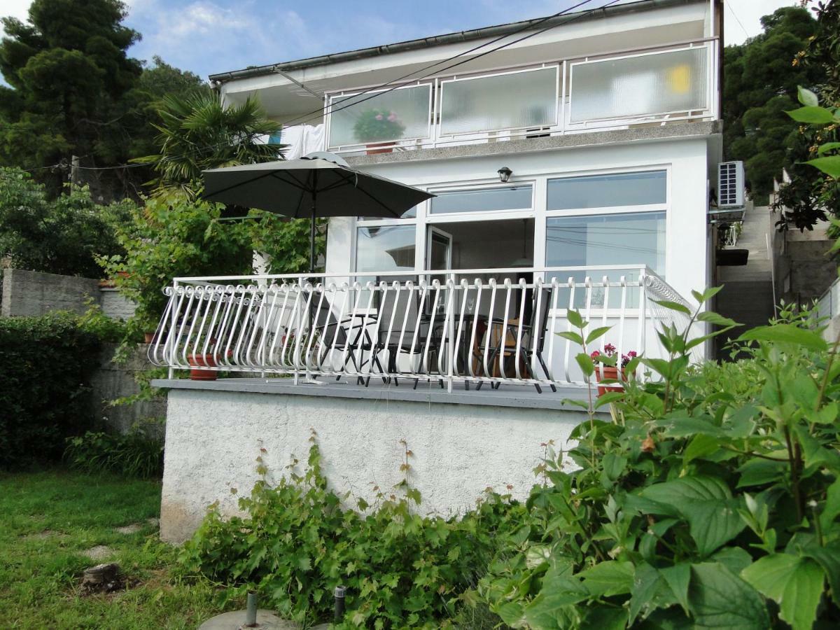 希贝尼克Apartman Hana公寓 外观 照片